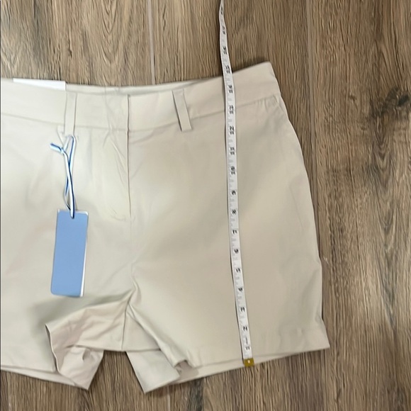 Southern Tide Shorts Performance Collection Tan 4” Stone Khaki Beige Athletic - Picture 10 of 13
